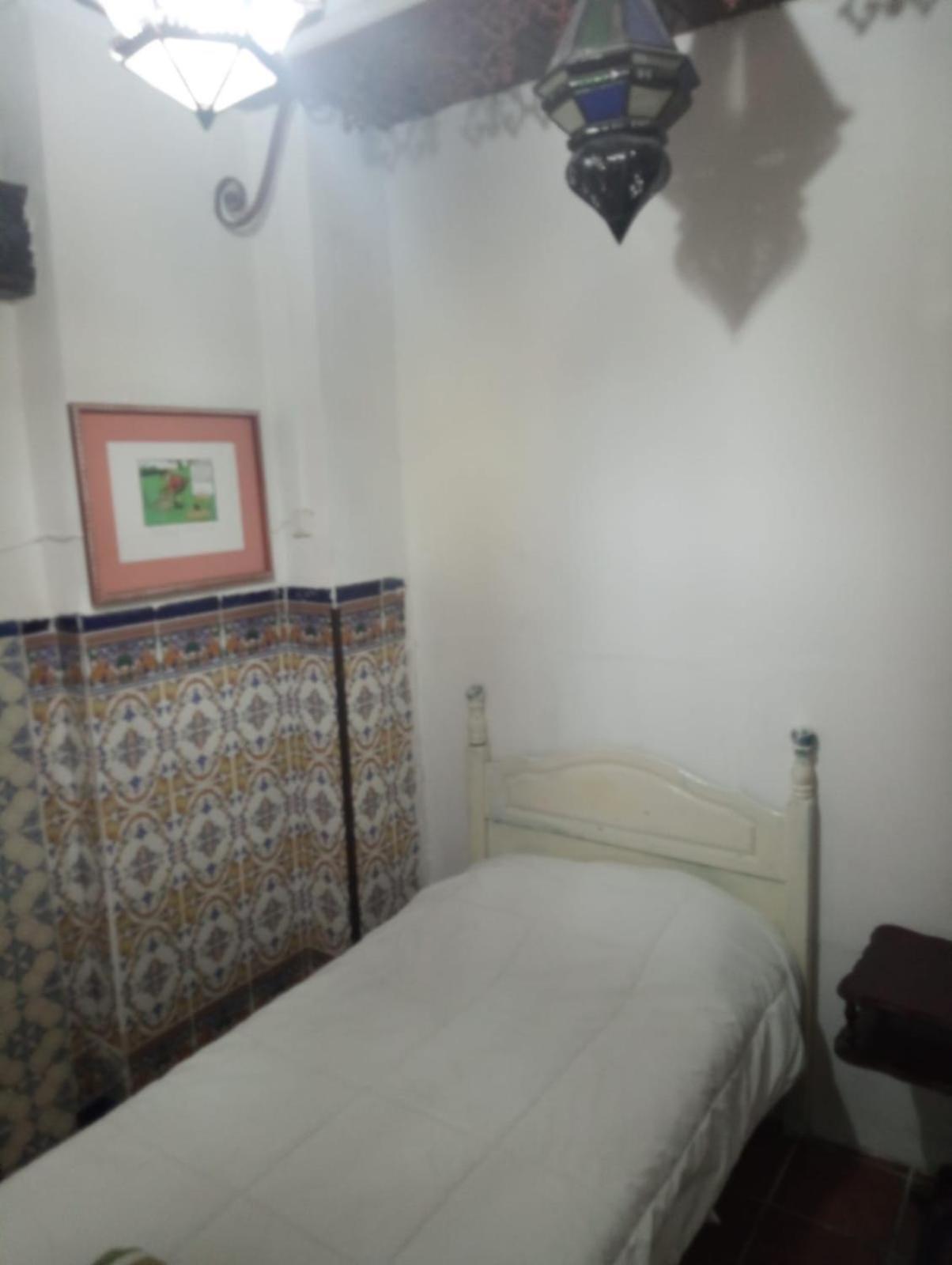 Pension Santa Maria La Blanca Seville Exterior photo